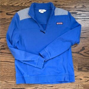Vineyard Vines women’s pullover size medium